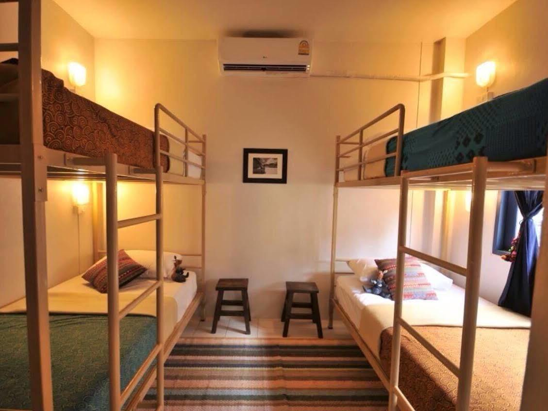 Feelgood@Journey Hostel Phuket Exterior photo